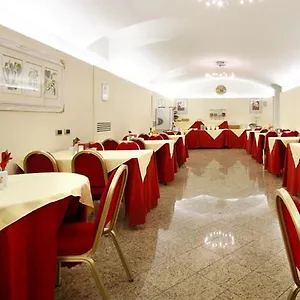 3* فندق تيرمينال